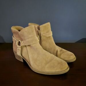 House of Harlow 1960 Tan Suede Boots